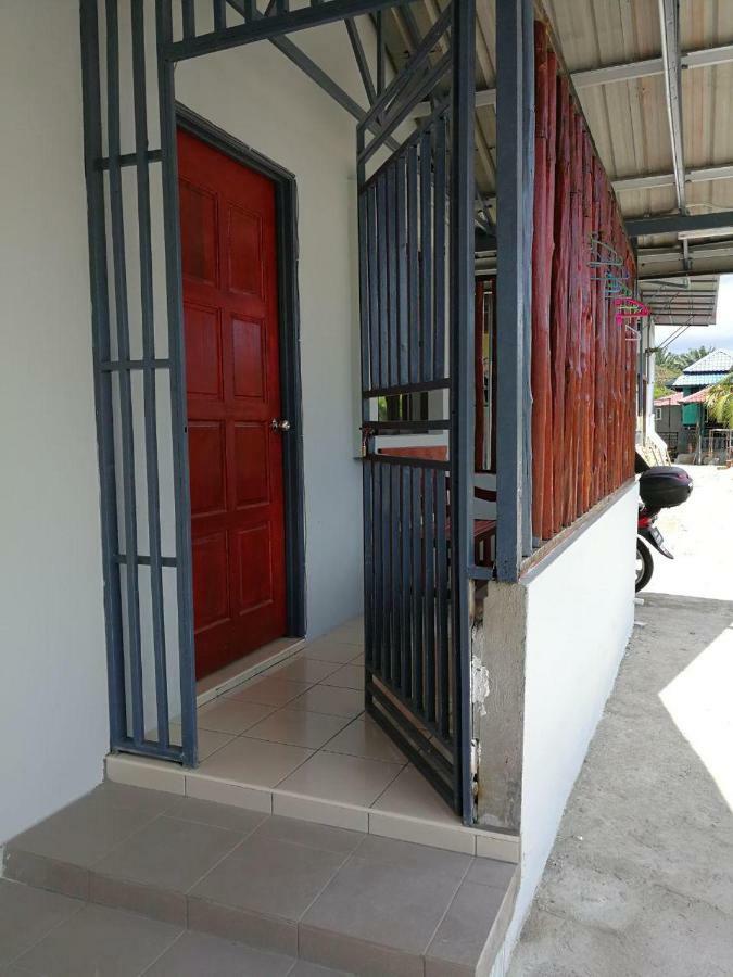 Homestay Koperasi Surau Alfalah Semporna Exterior foto